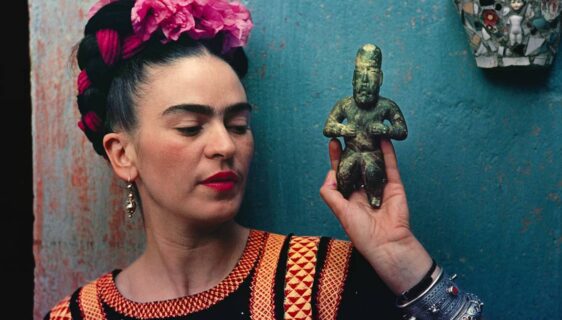 Frida Kahlo llega al Museo de Arte Moderno de Bucaramanga en un homenaje a mujeres artistas - Revista Enredarte